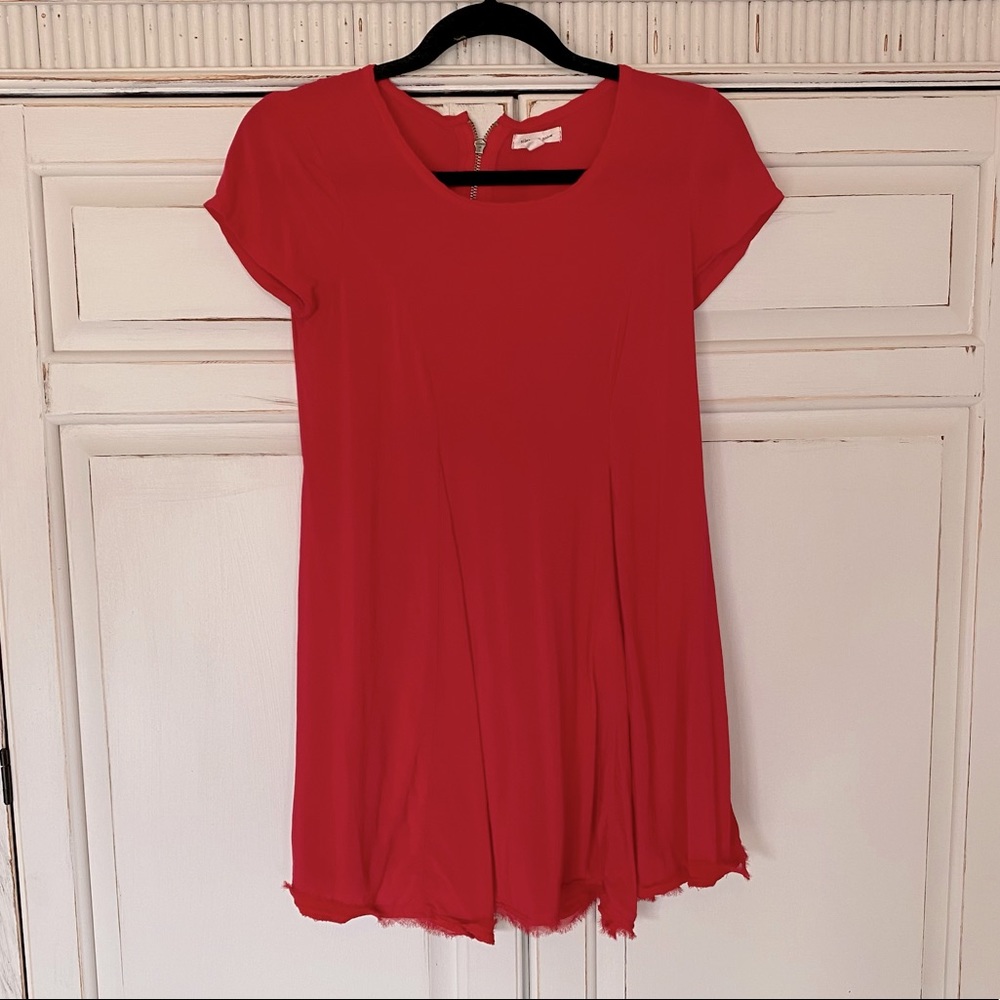 Anthropologie Silence + Noise Red Cap Sleeve Tunic Holiday Exposed Back Xsmall